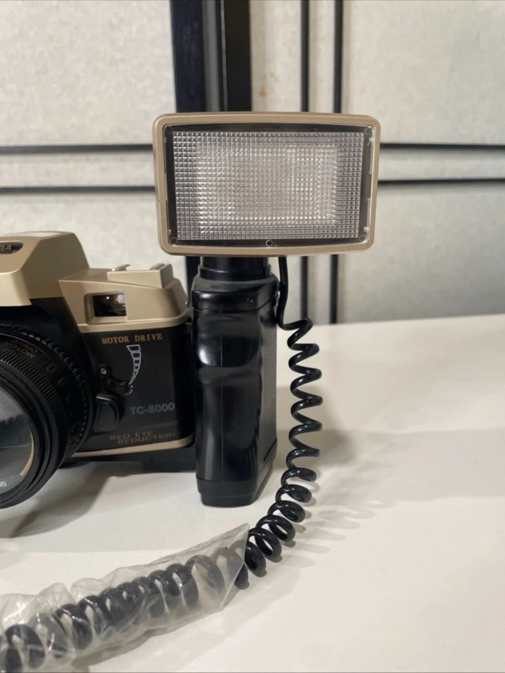 Vintage Mitsuba TC-8000 35mm Camera& Flash - Retro Prop / Decor - Untested